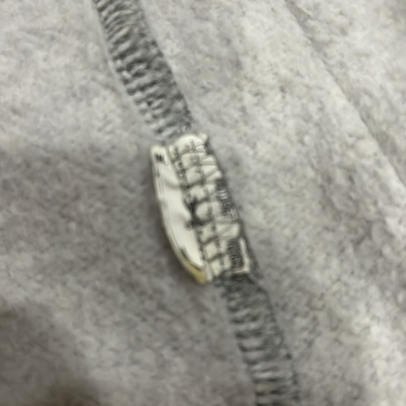 Forever 21 gray sweatshirt blazer. Only worn a few times, super comfy in EUC - Picture 5 of 5